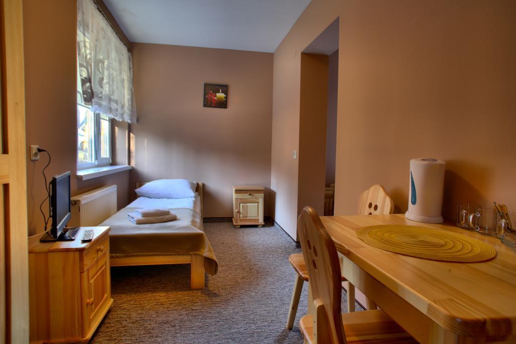 Dw Sloneczna Bed & Breakfast Zakopane Phòng bức ảnh